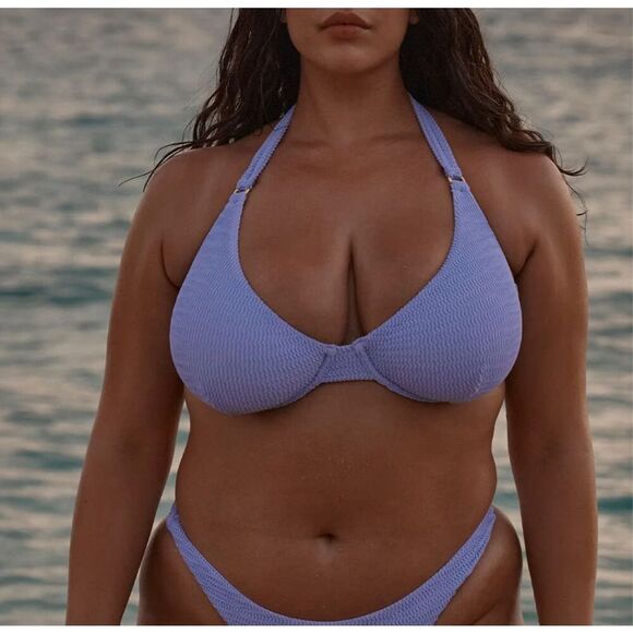 Monday Swimwear Honolulu Top - Picture 2 of 8